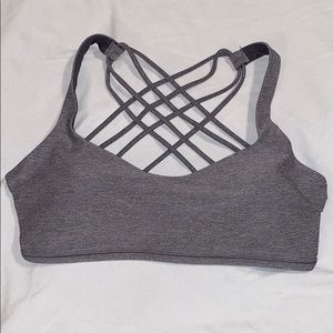 Lululemon free to be wild bra size 8 gray EUC